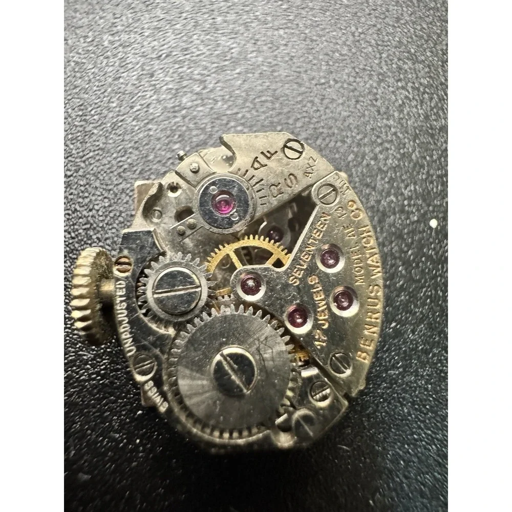 Vintage Benrus AE 13 Watch Movement 17 Jewels Swiss Made Square Dial‎ Untested